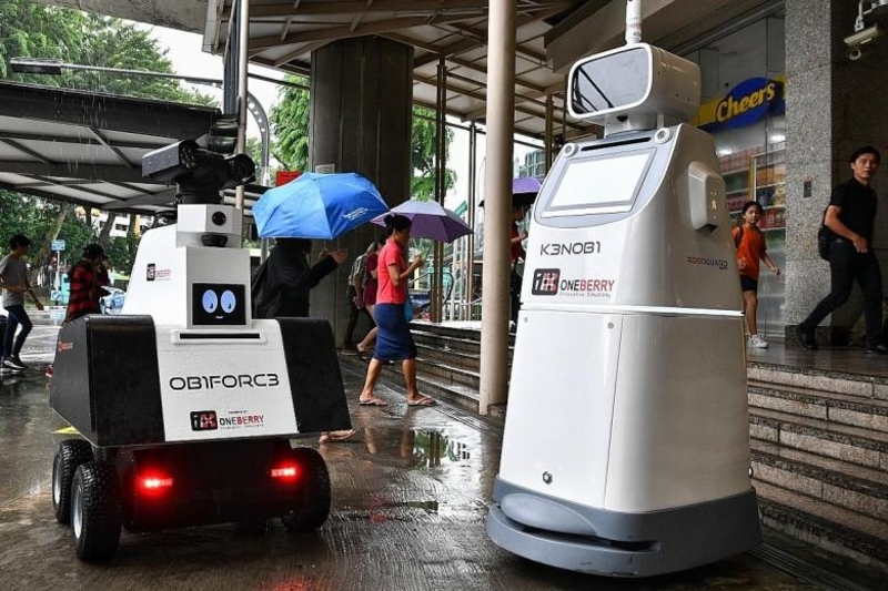 Singapore MRT Stations Robot Guards